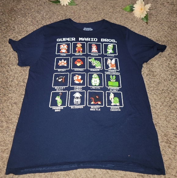 Super Mario Shirt color blue Navy good condition - Picture 2 of 4